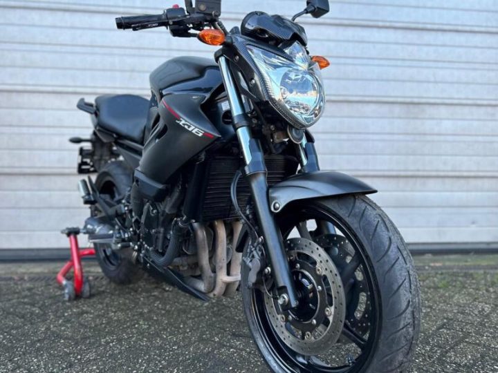 Foto van Yamaha XJ6 ABS A2 XJ 6 XJ6N DIVERSION 2015 TOPSTAAT 35 KW