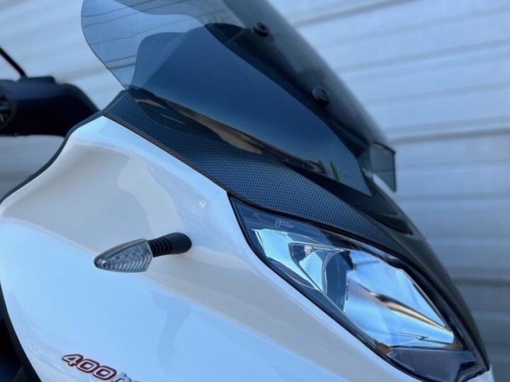 Foto van Piaggio MP3 400 LT HPE Sport 2022 WIT Autorijbws Garantie