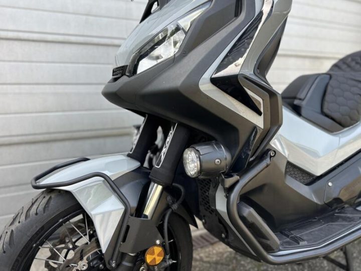 Foto van Honda X-ADV 750 Nardo Grey Full Option AKRAPOVIC 2019 A2 mog