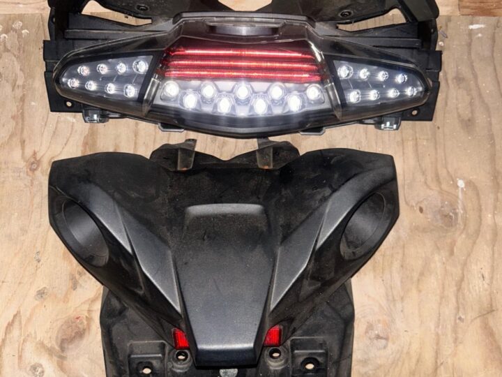 Achterlicht kentekenhouder origineel BMW Scooter C 650 GT