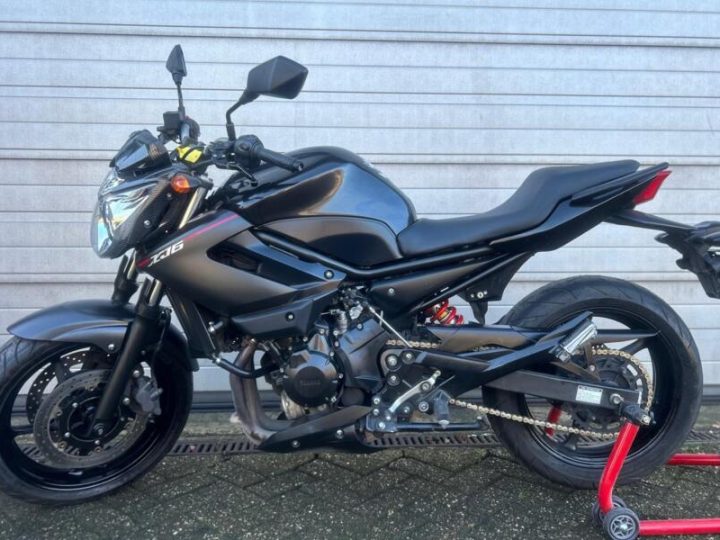 Foto van Yamaha XJ6 ABS A2 XJ 6 XJ6N DIVERSION 2015 TOPSTAAT 35 KW