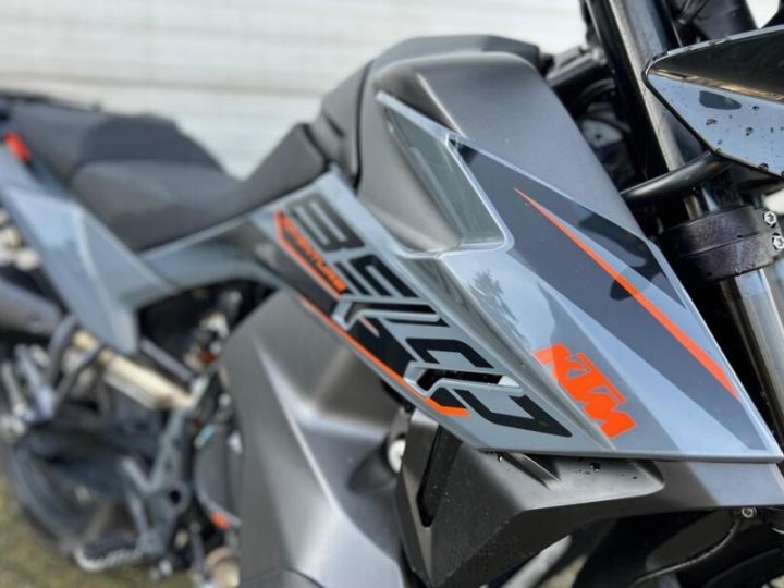 Foto van KTM 890 Adventure 2022 NARDO GREY RIJKLAAR ONDERHOUDEN