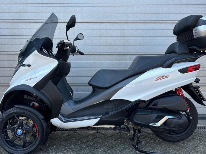 Foto van Piaggio MP3 400 LT HPE Sport 2022 WIT Autorijbws Garantie
