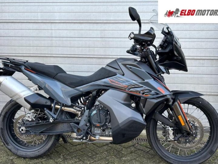 Foto van KTM 890 Adventure 2022 NARDO GREY RIJKLAAR ONDERHOUDEN