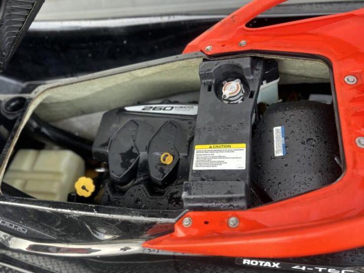 Foto van Sea-Doo RXT-X 260 RS 94 VAARUREN