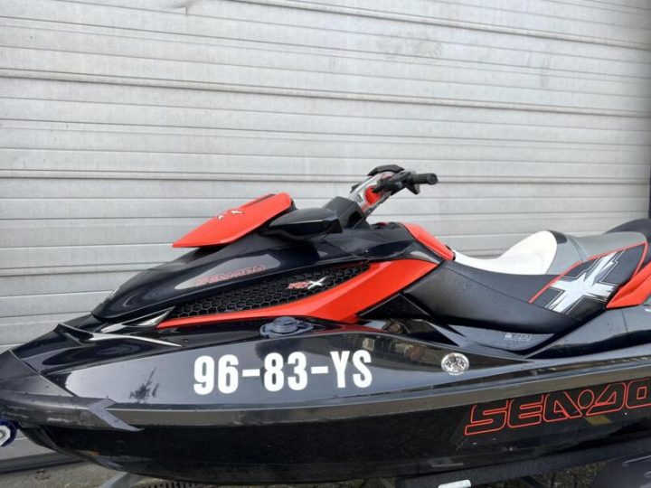 Foto van Sea-Doo RXT-X 260 RS 94 VAARUREN