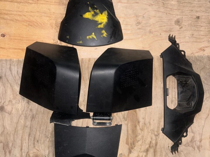 Beenschild klep origineel BMW Scooter C 650 GT