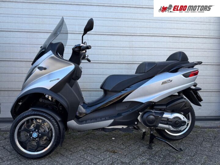 Foto van Piaggio MP3 500 LT Sport ABS 2016 GRIJS GARANTIE AUTORIJBWS