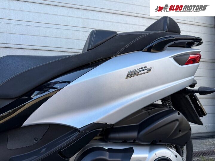 Foto van Piaggio MP3 500 LT Sport GRIJS 2016 GARANTIE Autorijbws